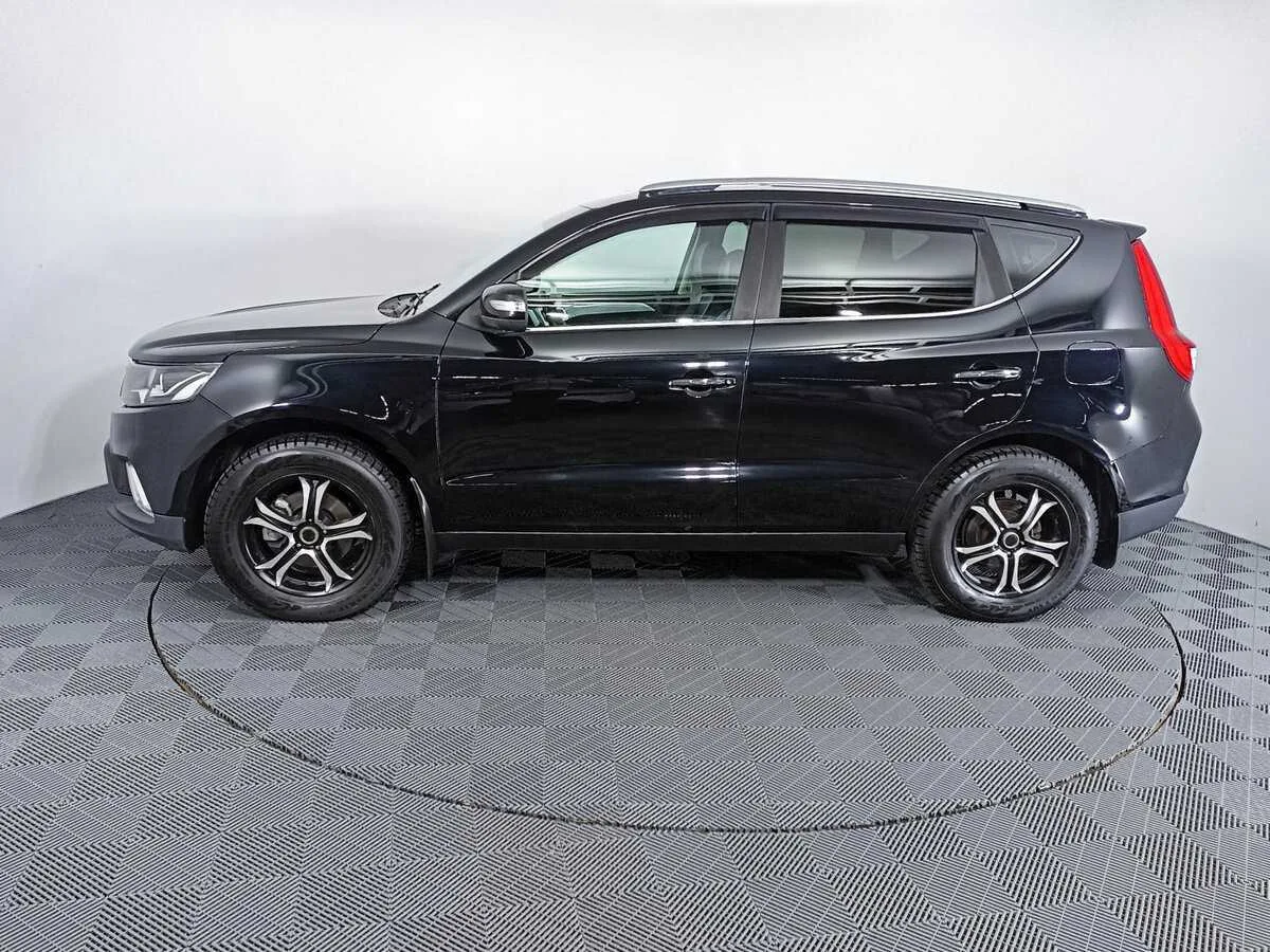 Geely Emgrand X7
