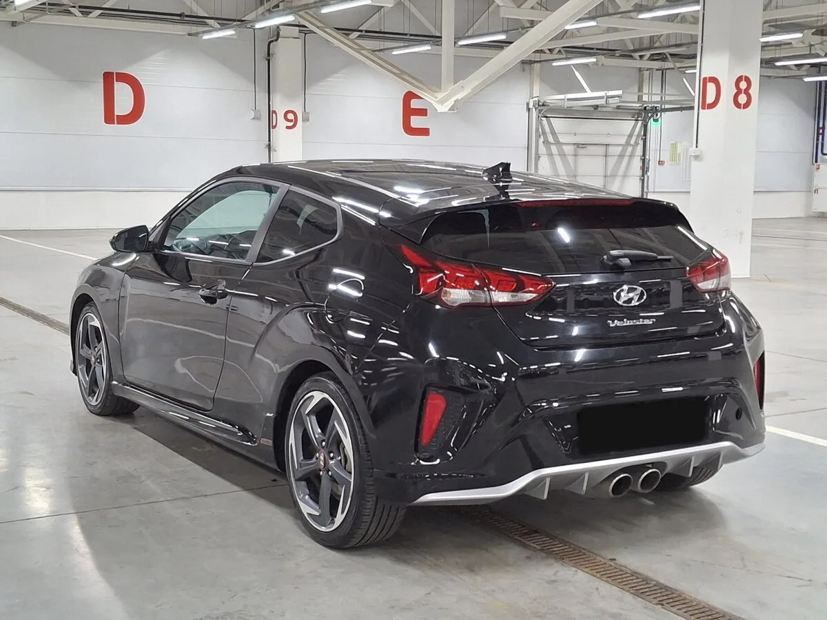 Hyundai Veloster