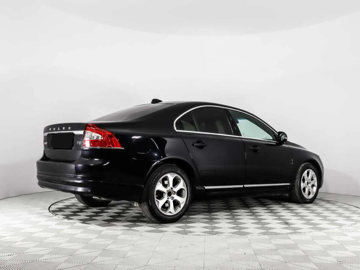 Volvo S80