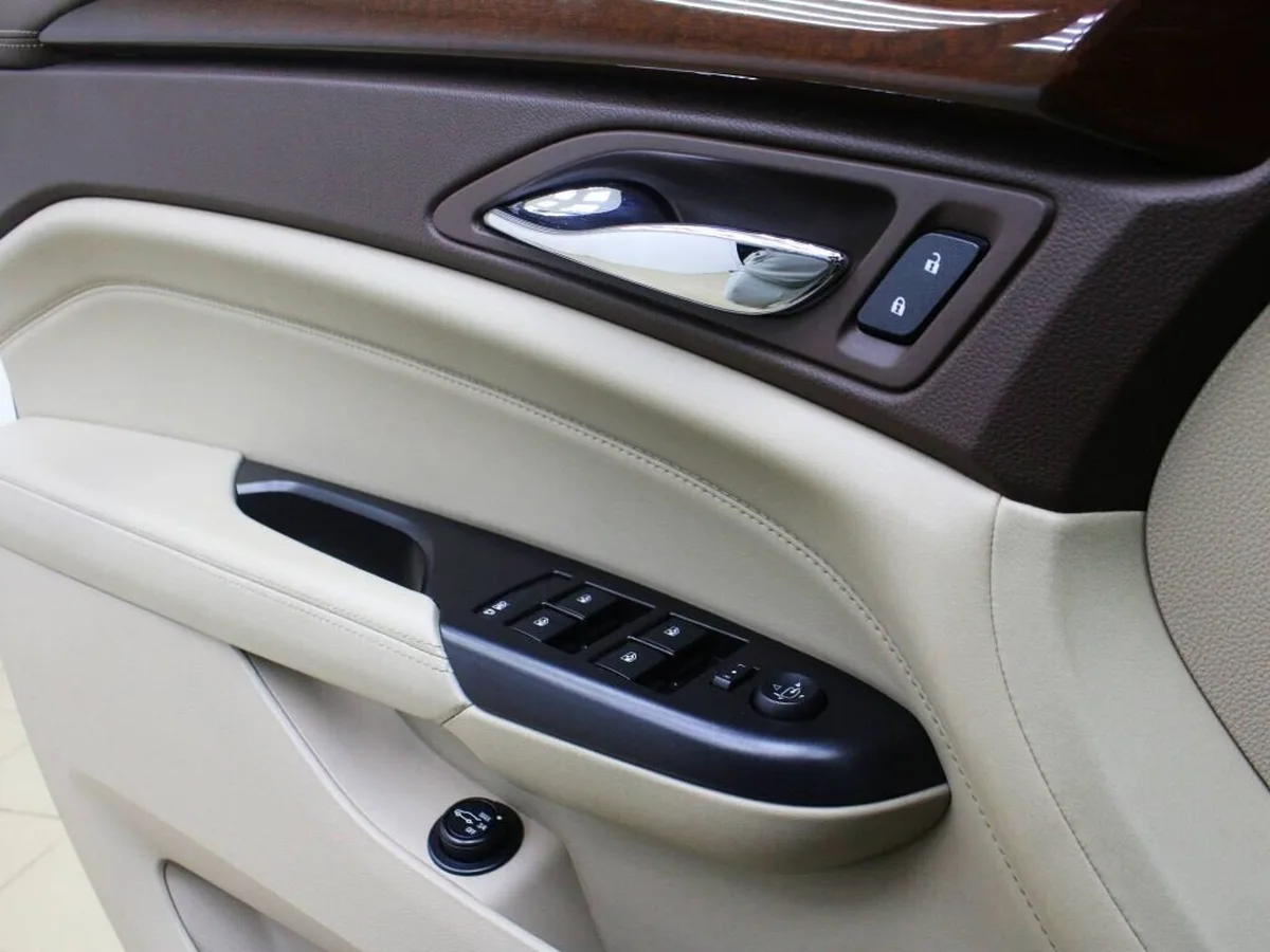 Cadillac SRX