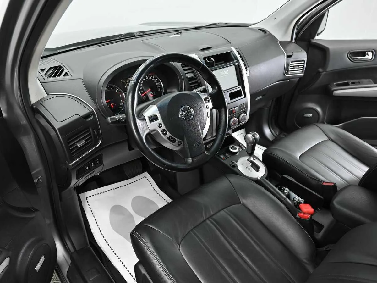 Nissan X Trail