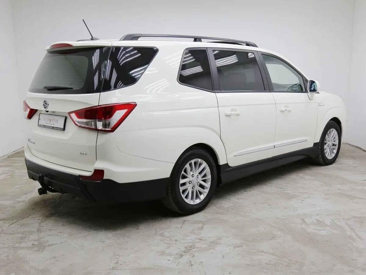 SsangYong Korando Turismo