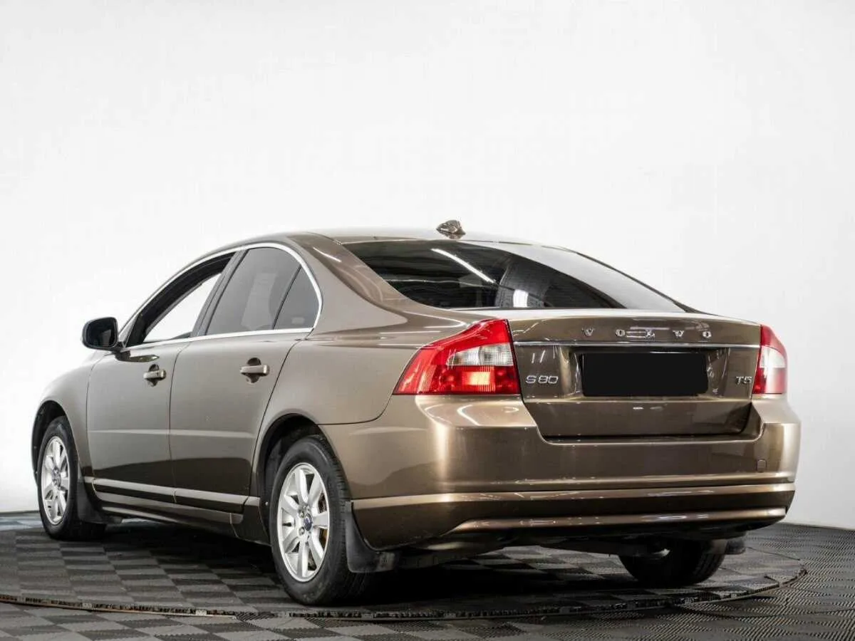 Volvo S80