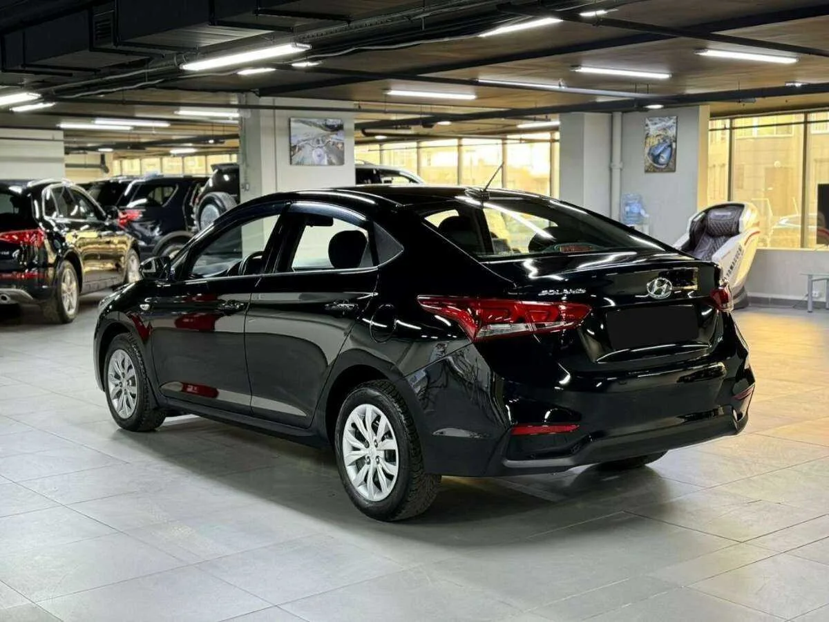Hyundai Solaris