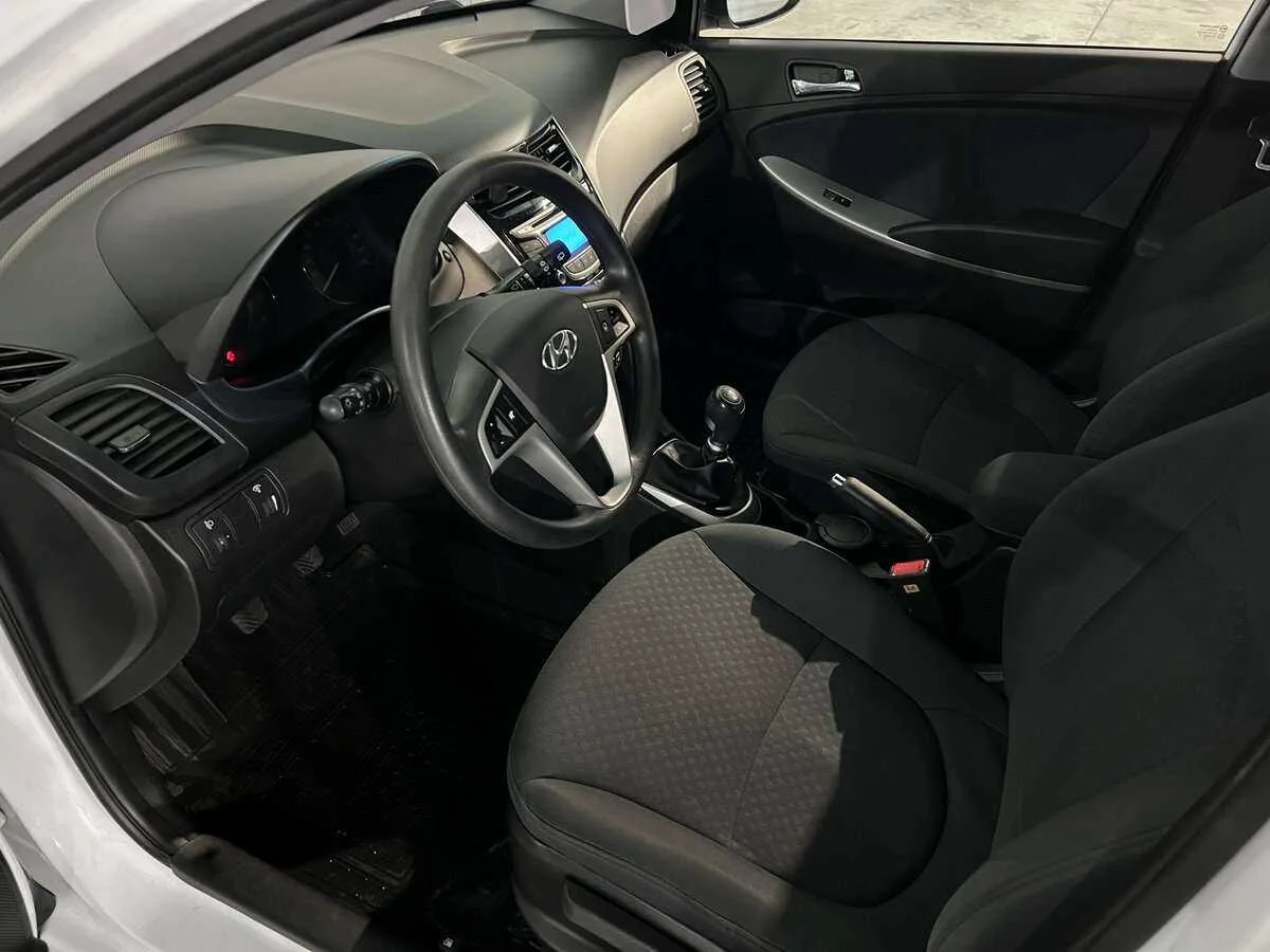 Hyundai Solaris
