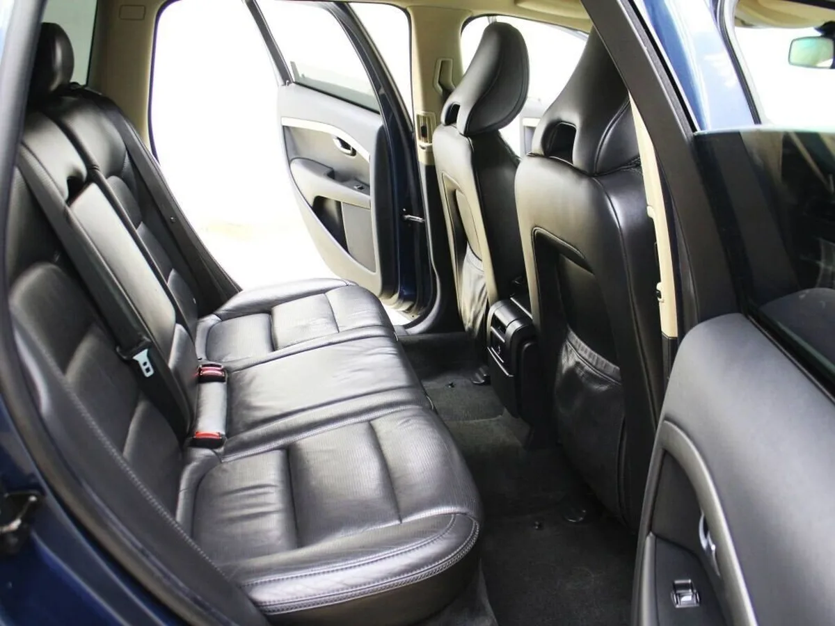 Volvo XC70