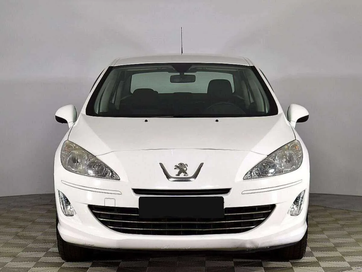 Peugeot 408