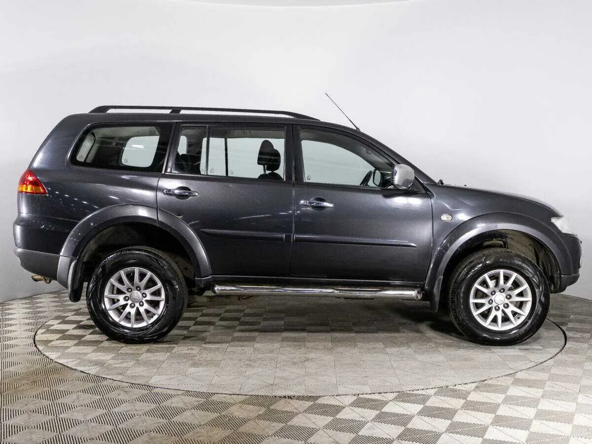 Mitsubishi Pajero Sport