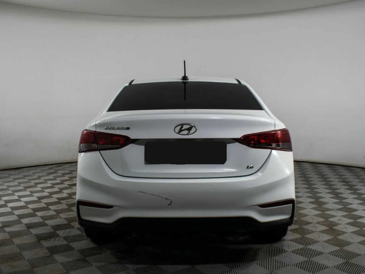Hyundai Solaris