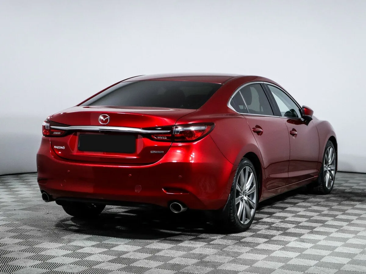 Mazda 6