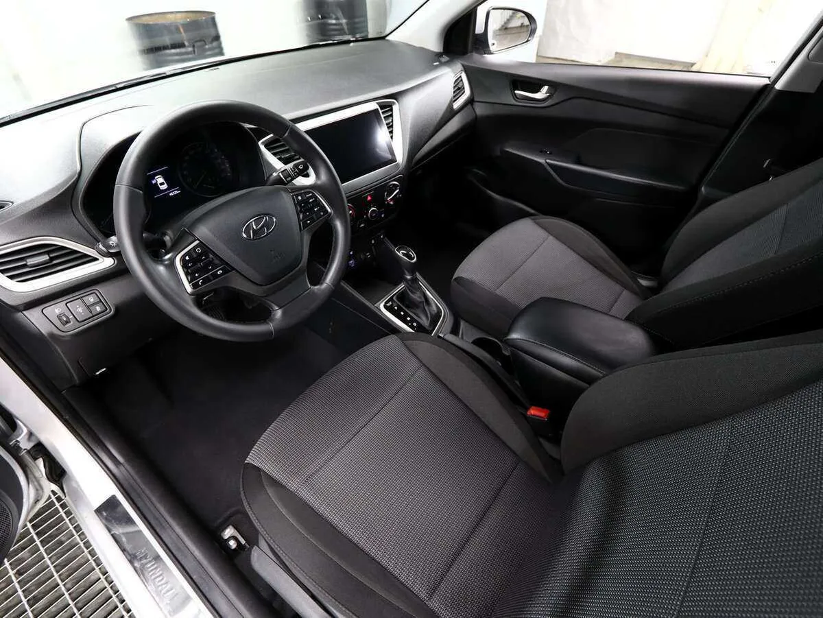 Hyundai Solaris