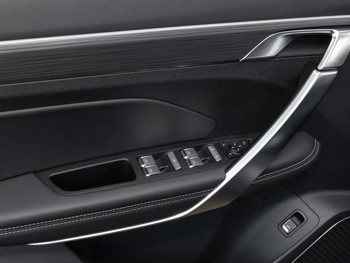 Geely Atlas Pro