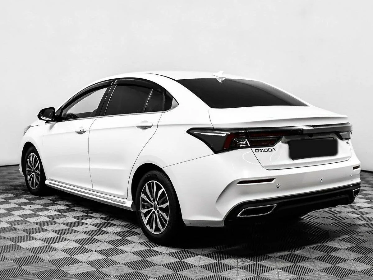Omoda S5