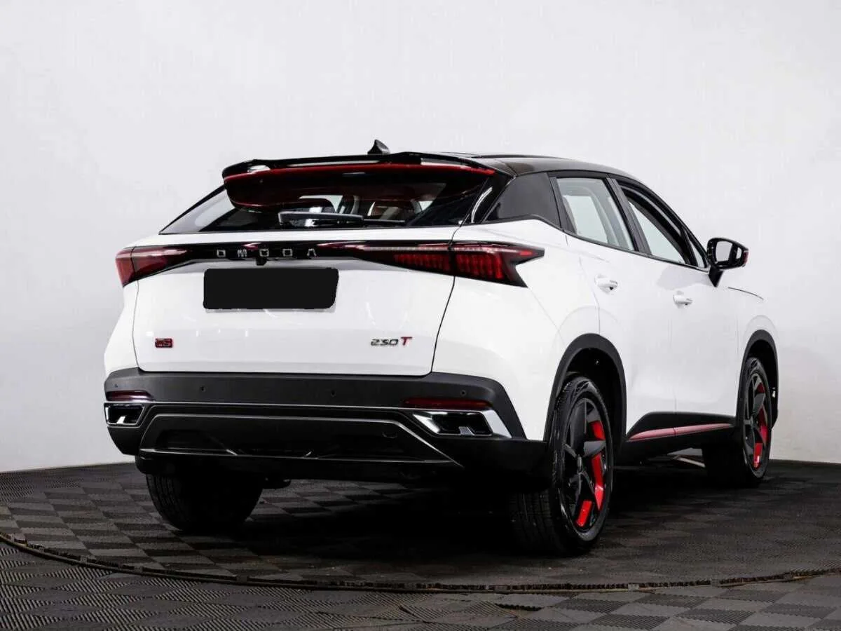Omoda C5