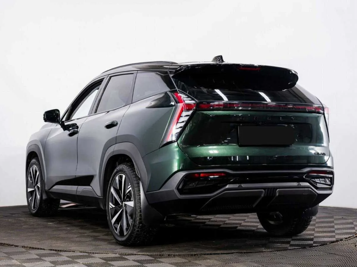 Geely Atlas