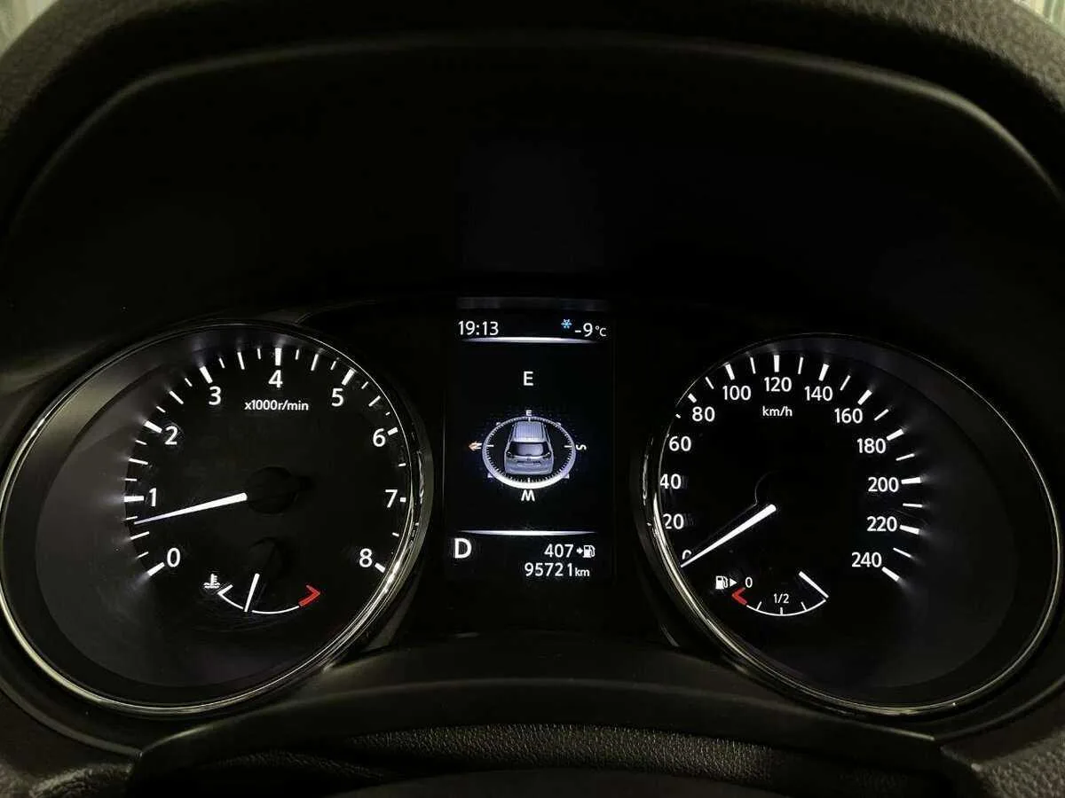 Nissan X Trail