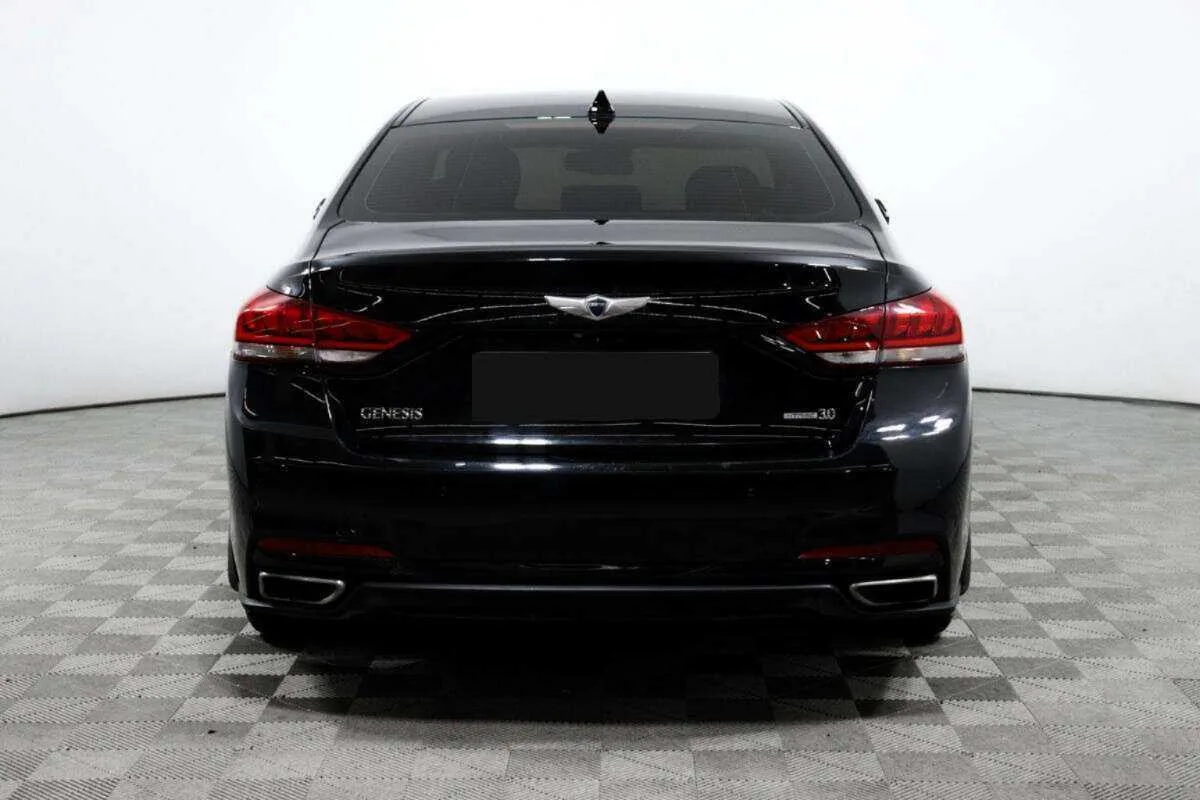 Hyundai Genesis