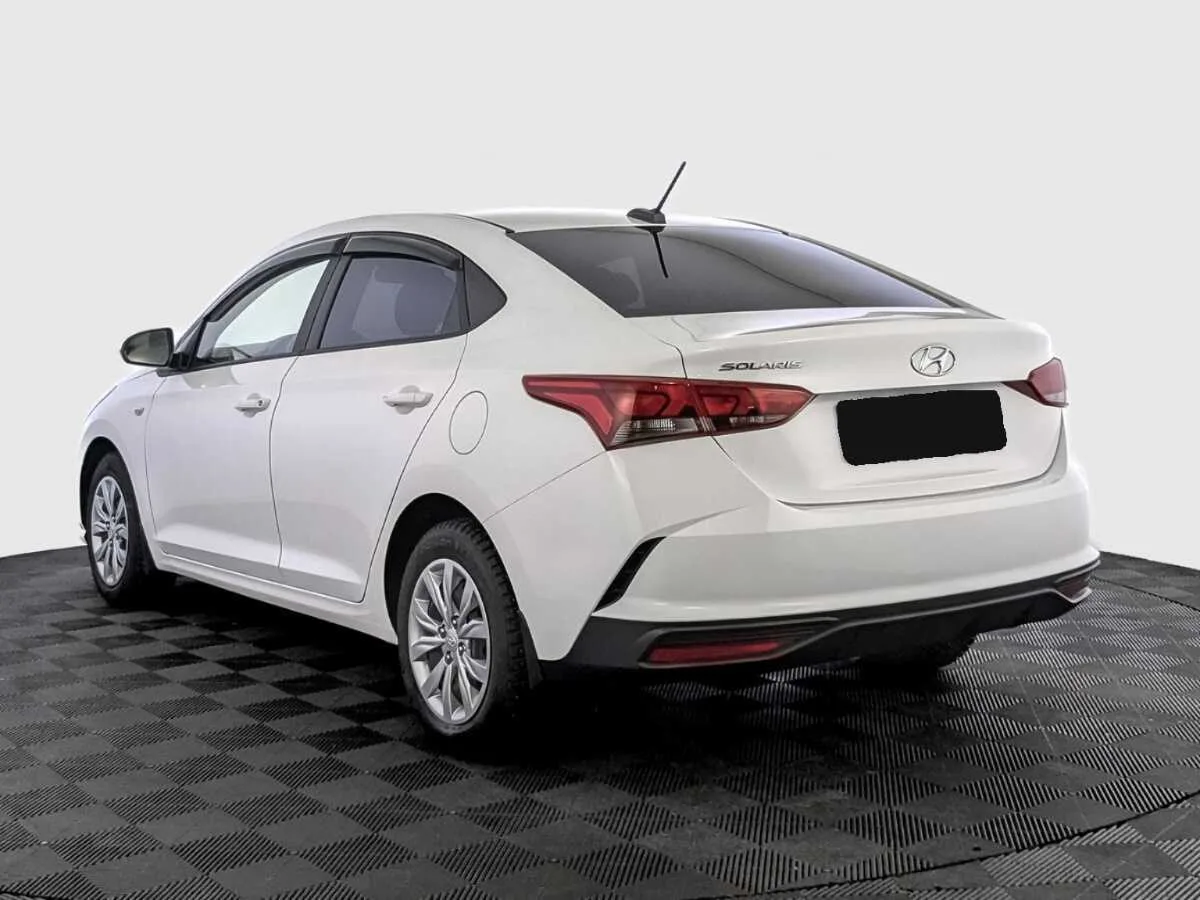 Hyundai Solaris