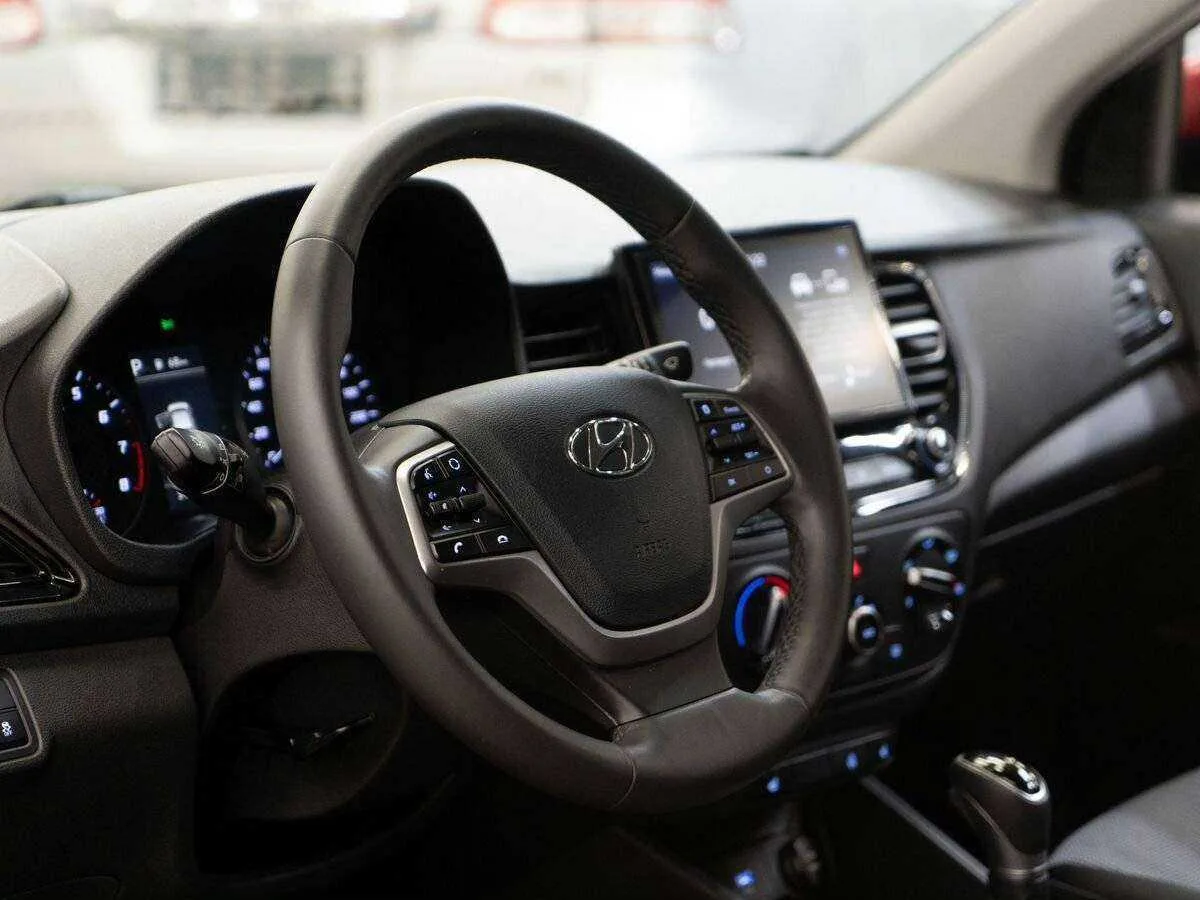 Hyundai Solaris
