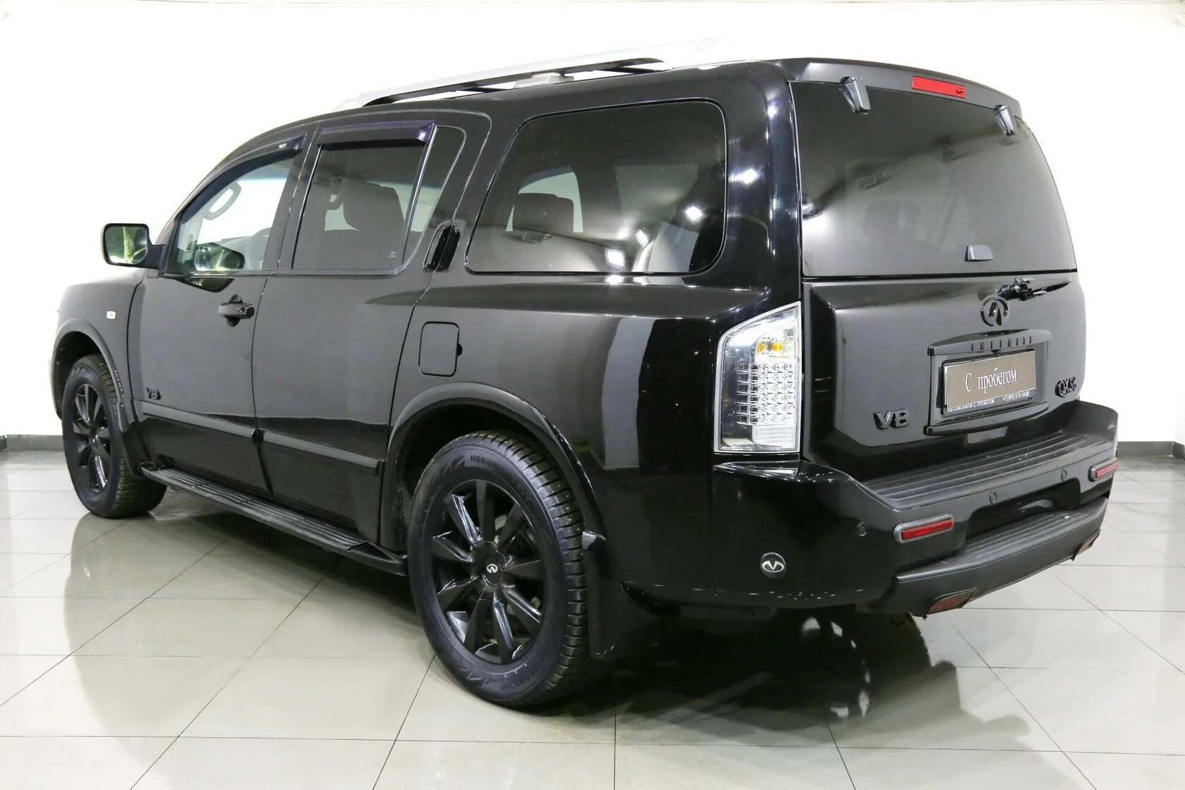 Infiniti QX56