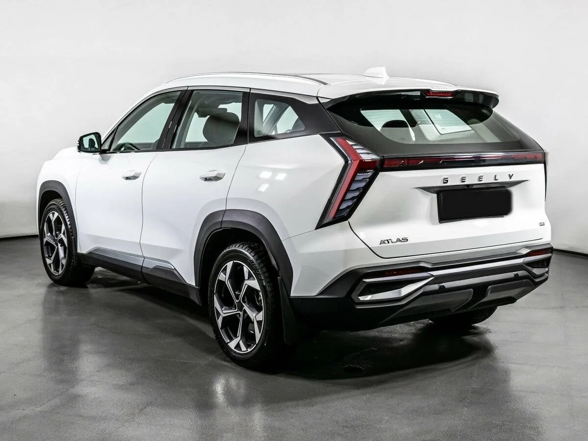 Geely Atlas