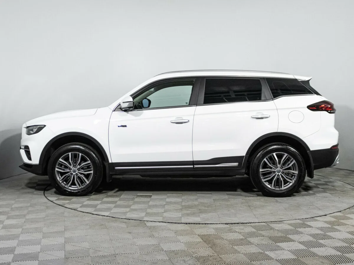 Geely Atlas Pro