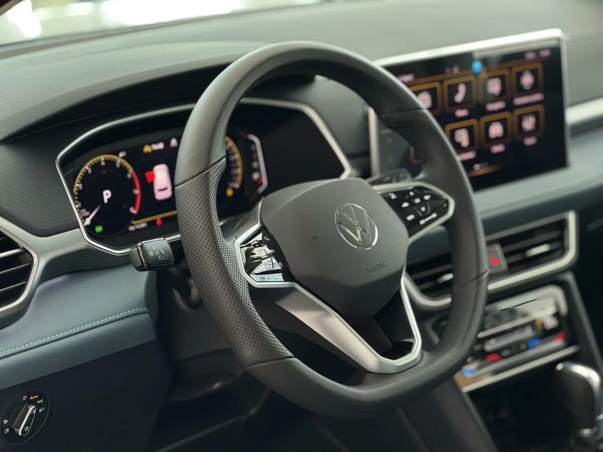Volkswagen Tharu