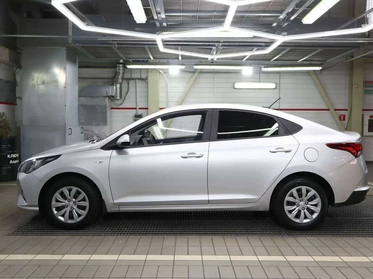 Hyundai Solaris