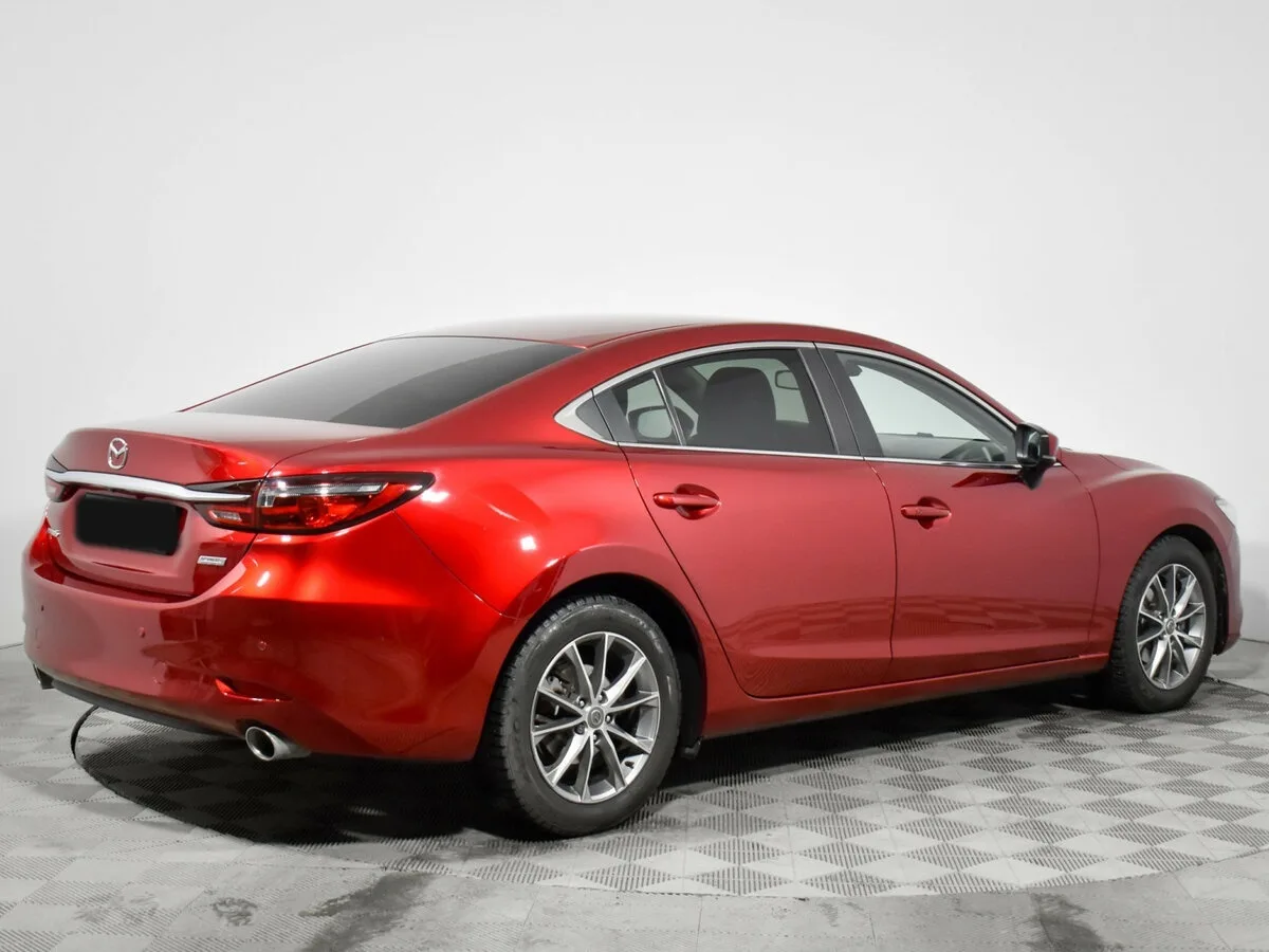 Mazda 6