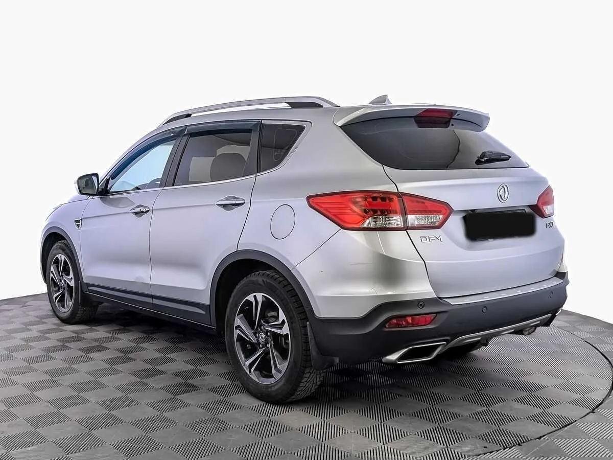 Dongfeng AX7