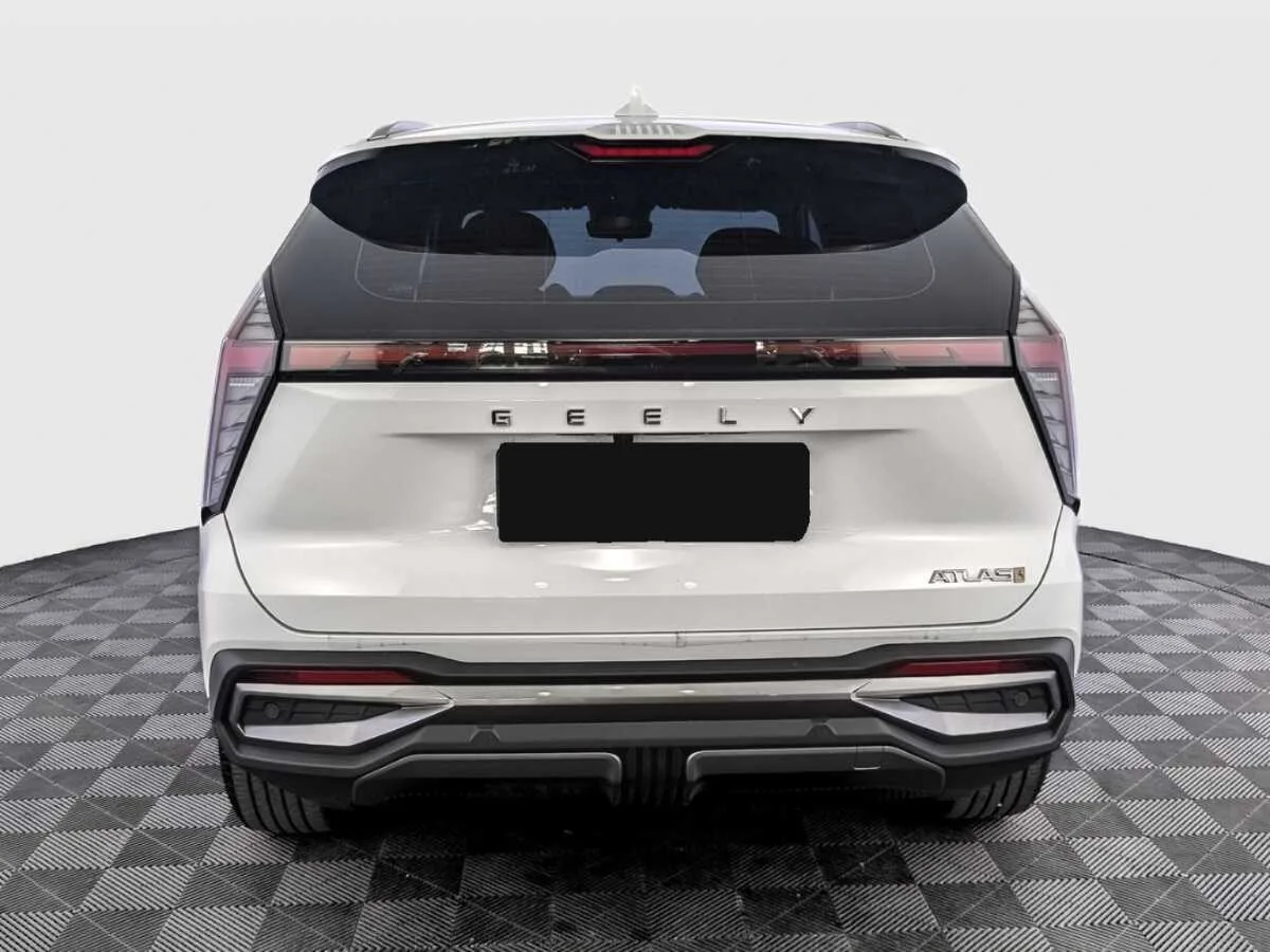 Geely Atlas