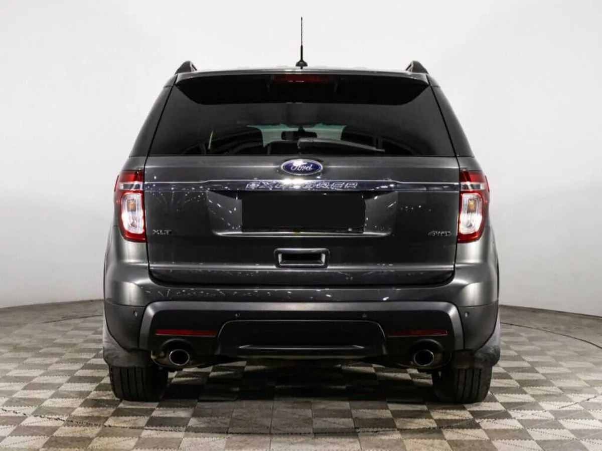 Ford Explorer