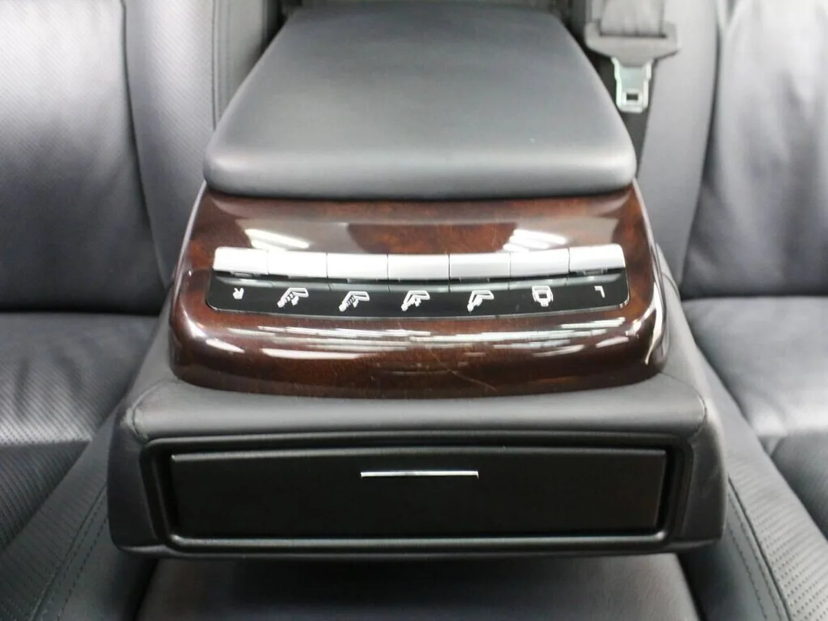Mercedes-Benz S-Класс