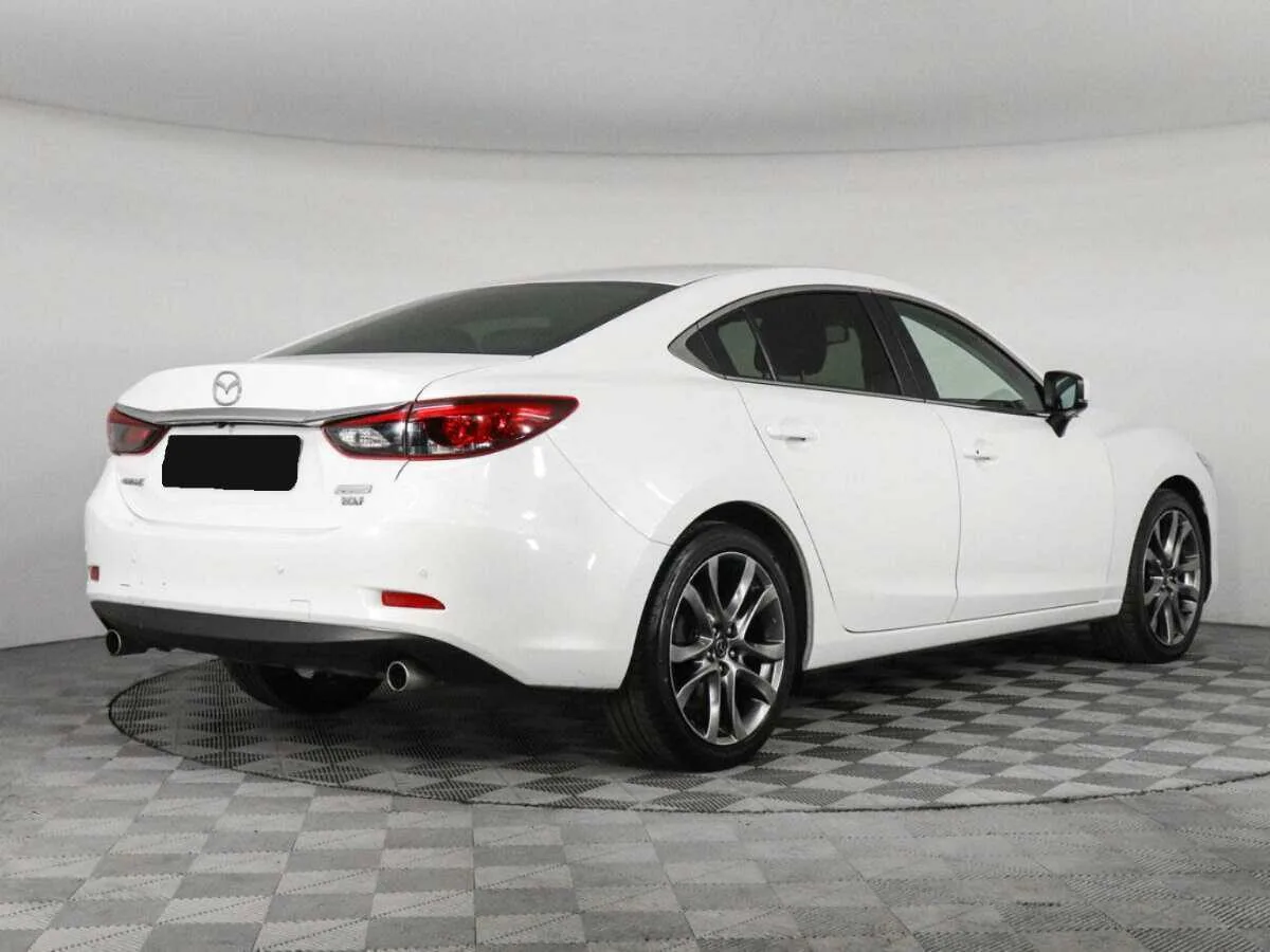 Mazda 6