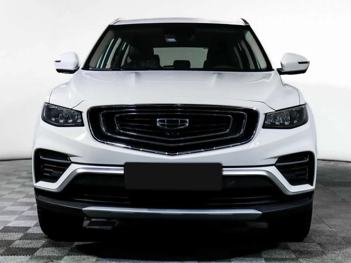 Geely Atlas Pro