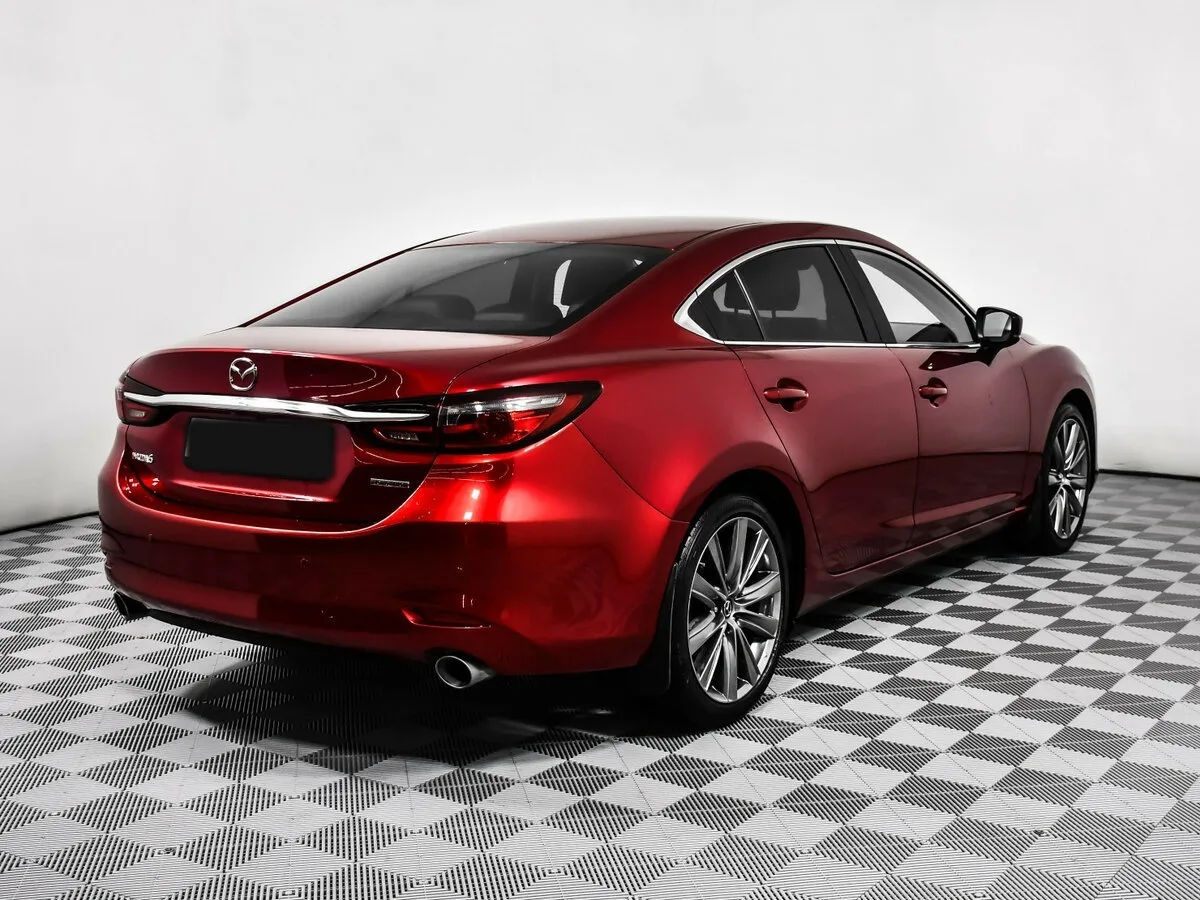 Mazda 6