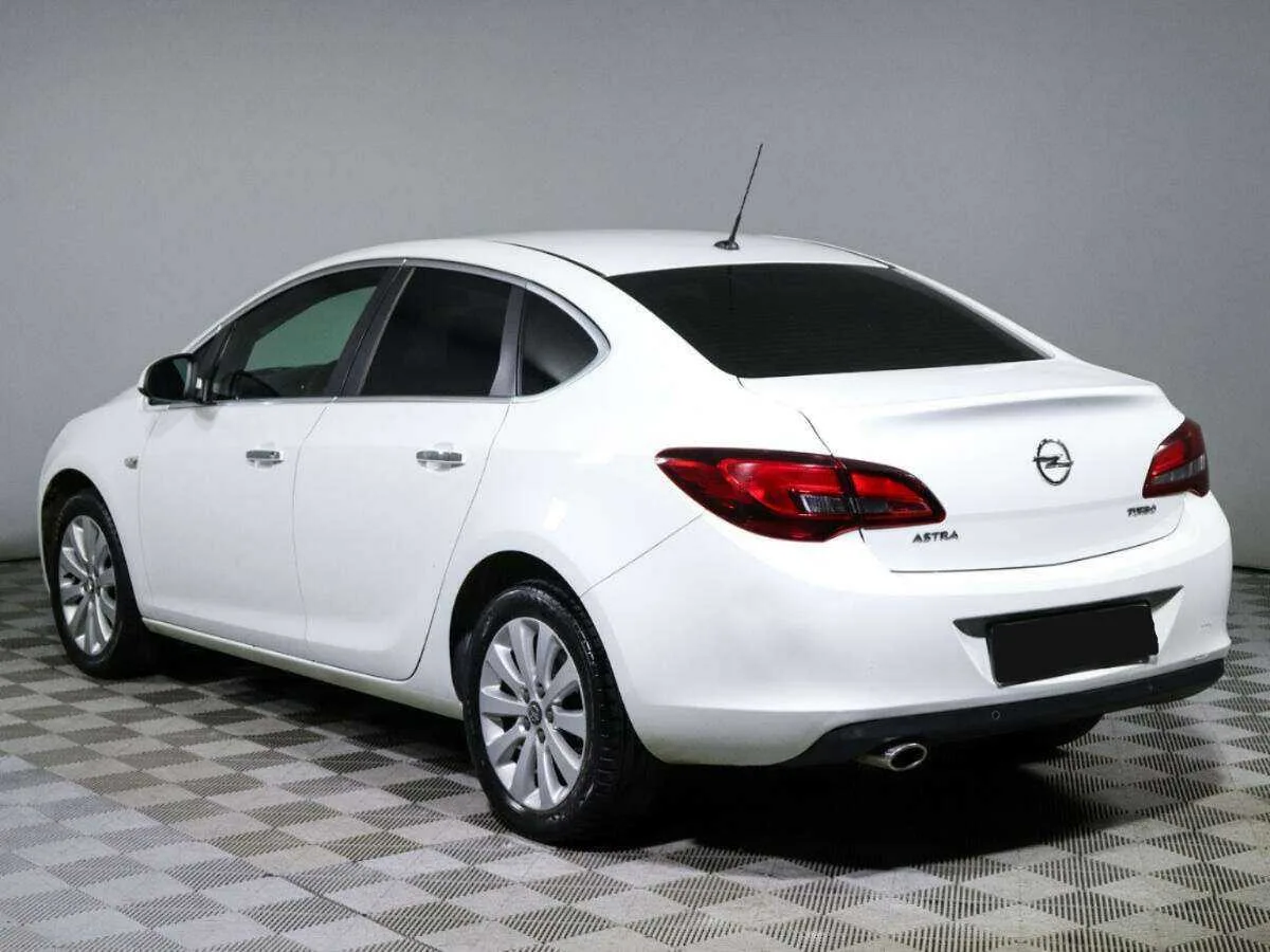 Opel Astra