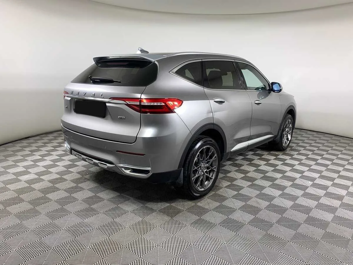 Haval F7