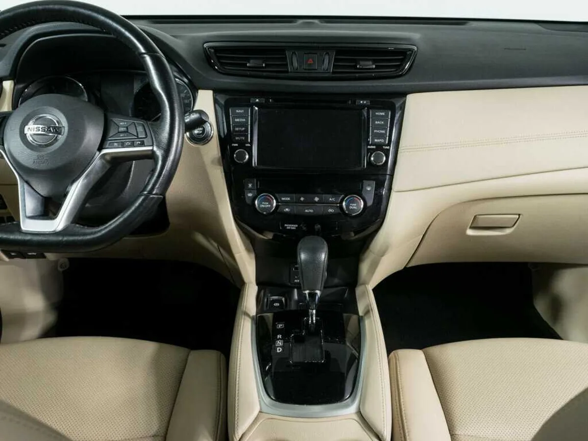Nissan X Trail