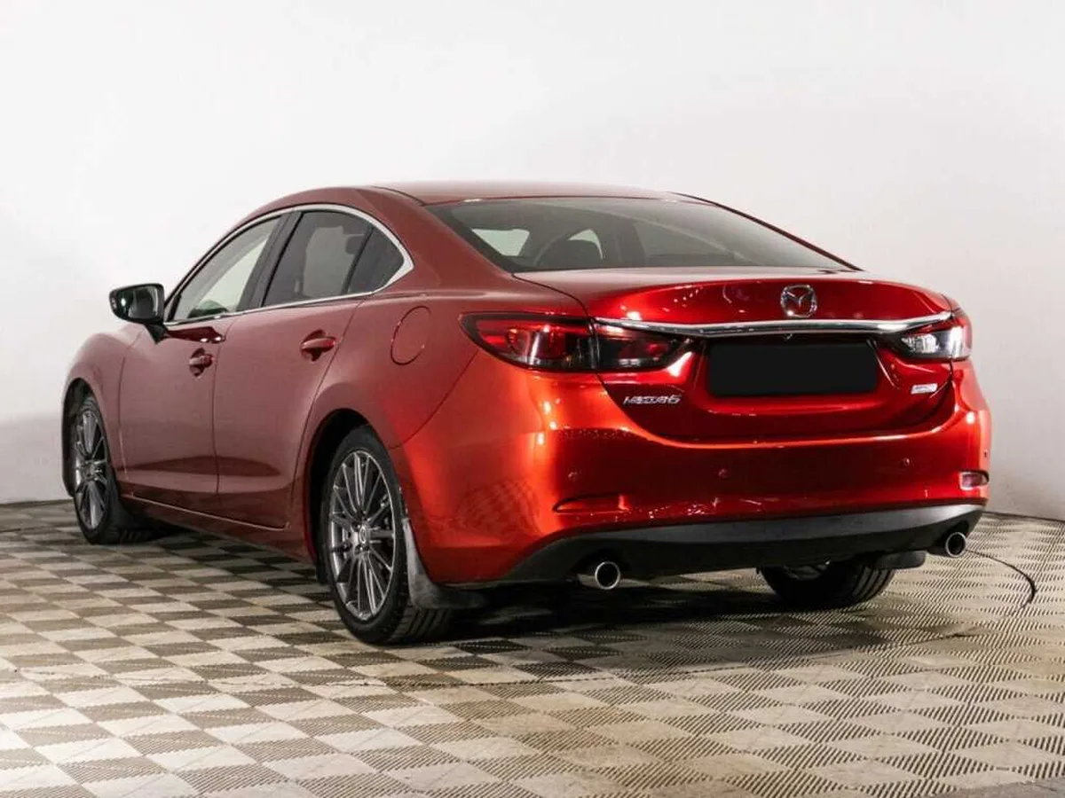 Mazda 6