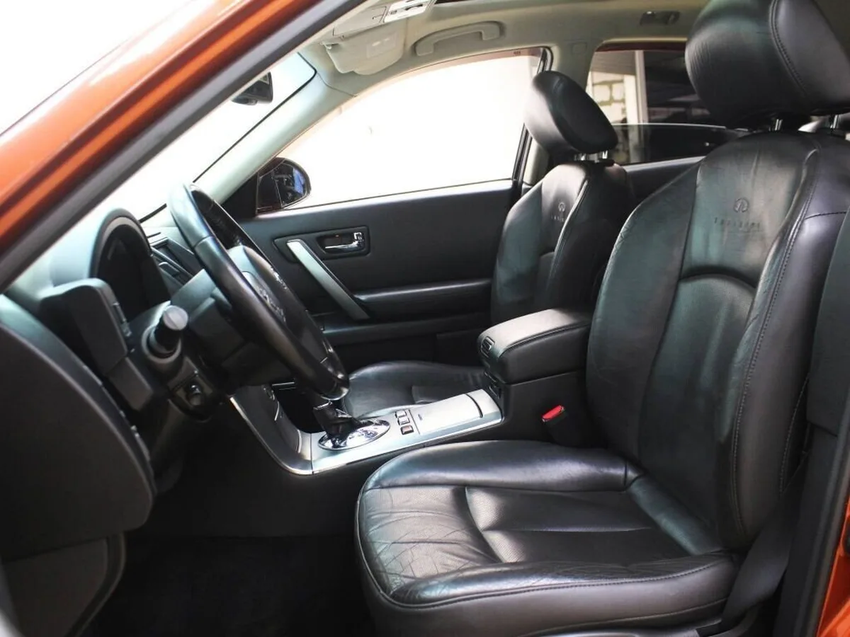 Infiniti FX