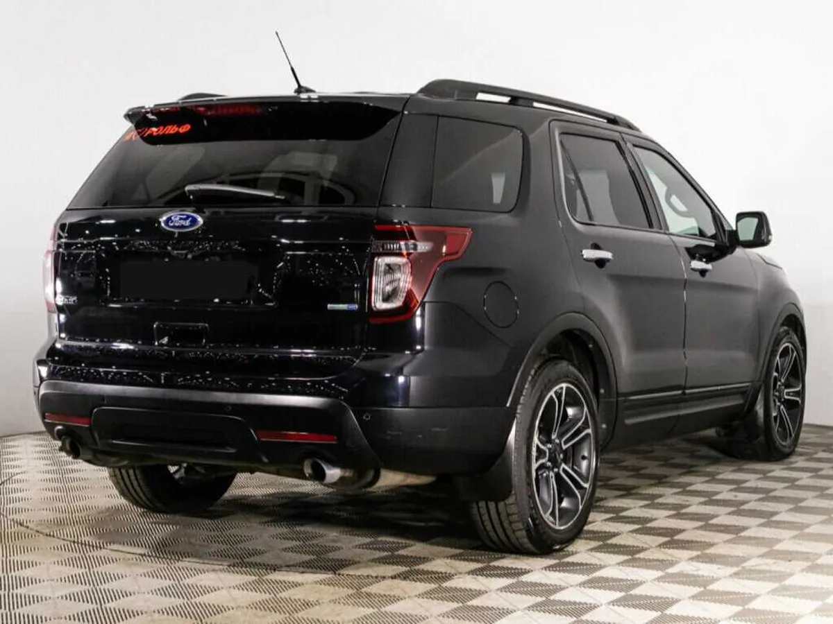 Ford Explorer