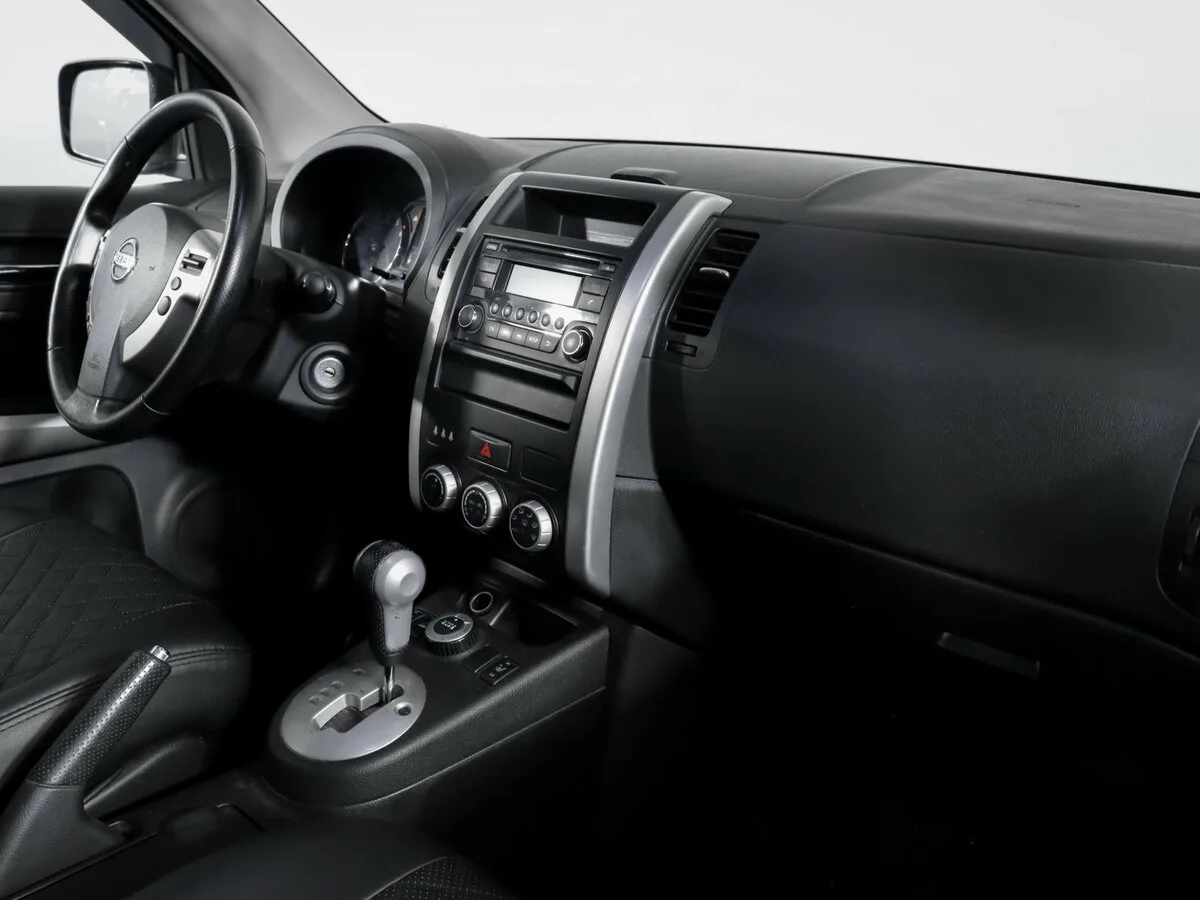 Nissan X Trail