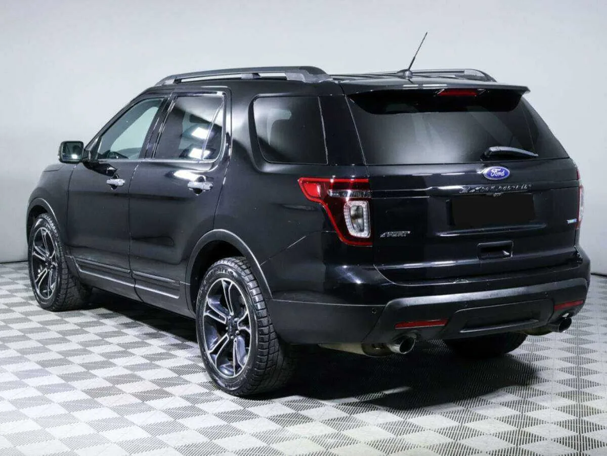 Ford Explorer