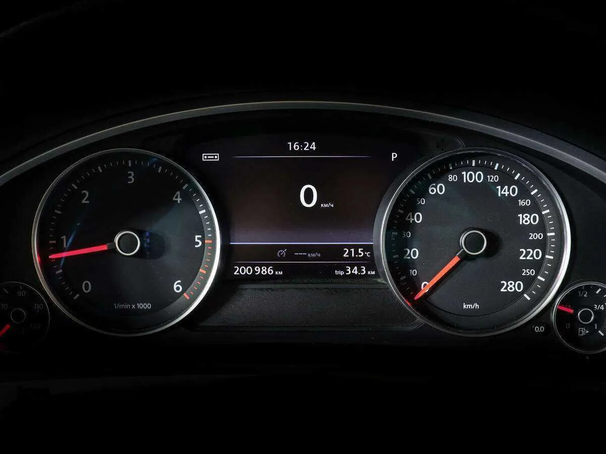 Volkswagen Touareg