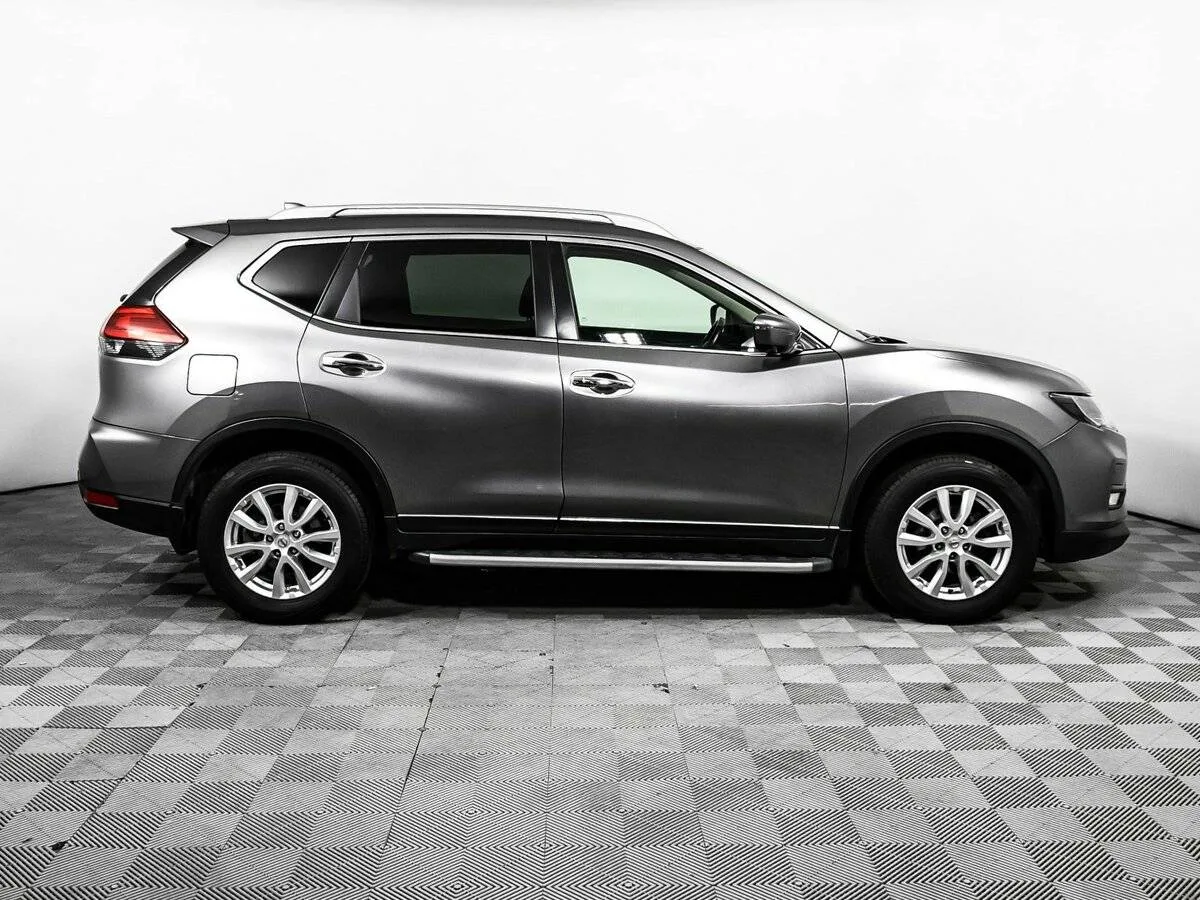 Nissan X Trail
