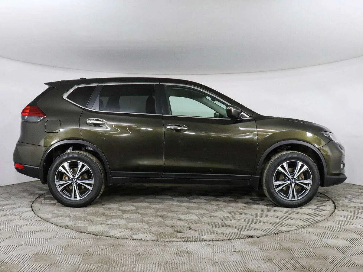 Nissan X Trail