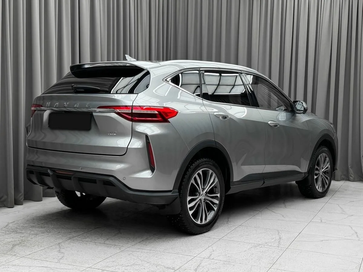 Haval F7