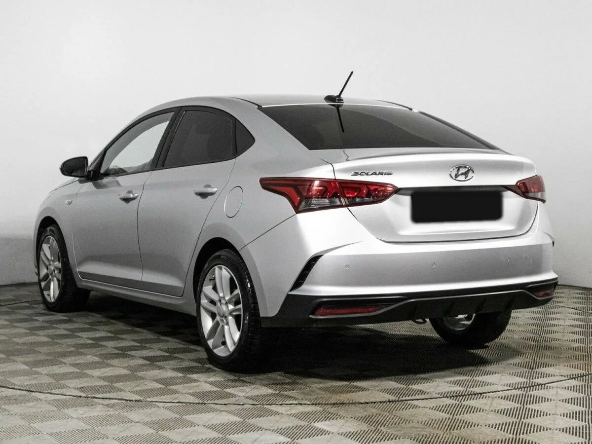 Hyundai Solaris