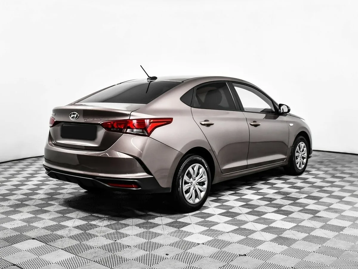 Hyundai Solaris